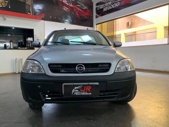 CHEVROLET MONTANA 1.8 MPFI CONQUEST CS 8V FLEX 2P MANUAL CHEVROLET MONTANA 1.8 MPFI CONQUEST CS 8V FLEX 2P MANUAL